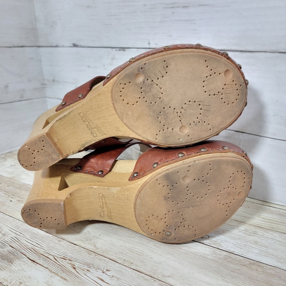 Dansko Brown Leather Slingback Clogs - Picture 10 of 12